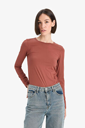 Slim Fit Dar Kesim Bisiklet Yaka Basic Düz Uzun Kollu Tişört