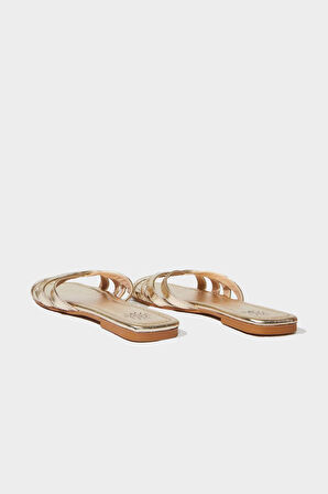 DeFacto Kadın Düz Taban Suni Deri Terlik C3718AX25HSGD1