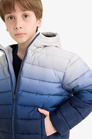 Erkek Çocuk Su Geçirmez Kapüşonlu Polar Astarlı Fermuarlı Şişme Mont