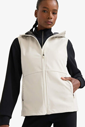 DeFactoFit Su İtici Slim Fit Dar Kesim Kapüşonlu Fermuarlı Sporcu Softshell Yelek
