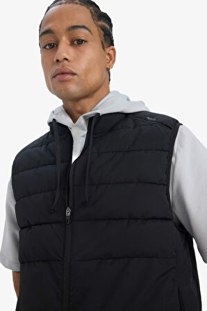 DeFactoFit Slim Fit Dar Kesim Su Geçirmez Fermuarlı Şişme Yelek 