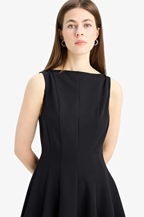 DeFacto Kayık Yaka Basic Düz Kolsuz Mini Elbise F0205AX25SPBK81