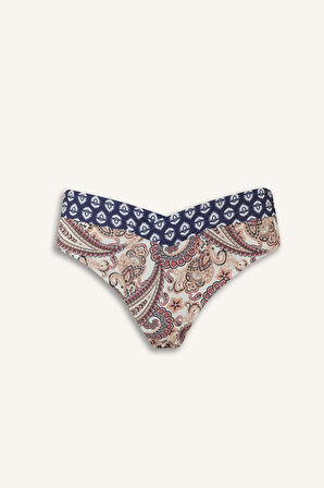 Fall in Love Regular Fit Desenli Bikini Alt