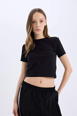 DeFacto Coool Fitted Bisiklet Yaka Basic Düz Kısa Kollu Tişört Z8790AZ25SMBK81