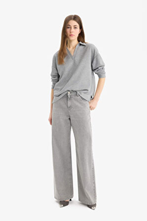 DeFacto Relax Fit Polo Yaka Basic Düz Uzun Kollu Tişört E8681AX25SPGR210