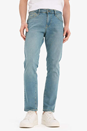 DeFacto Pedro Slim Fit Dar Kalıp Normal Bel Dar Paça Jean Pantolon E8201AX25SPNM29