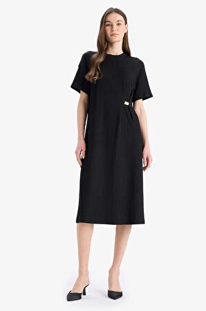Regular Fit Bisiklet Yaka Basic Düz Bürümcük Kısa Kollu Midi  Elbise