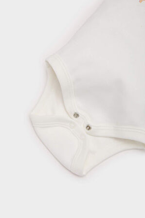 DeFacto Kız Bebek Yenidoğan Bisiklet Yaka Baskılı Ribana Kısa Kollu Çıtçıtlı Body E8244A525SMER98