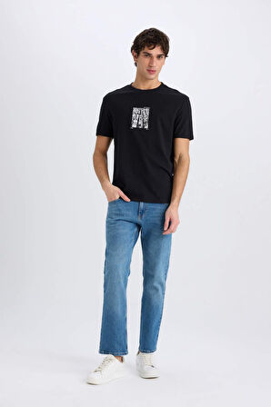 DeFacto %100 Pamuk Regular Fit Bisiklet Yaka Baskılı Kısa Kollu Tişört E0581AX25SMBK81