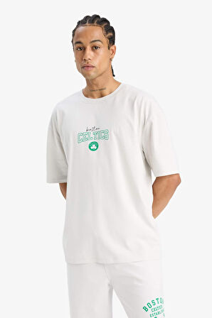 DeFactoFit NBA Boston Celtics Oversize Geniş Kalıp Bisiklet Yaka Sırt Baskılı Kısa Kollu Tişört
