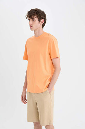 DeFacto New Regular Fit Bisiklet Yaka Basic Düz %100 Pamuk Kısa Kollu Tişört V7699AZ25SPOG350