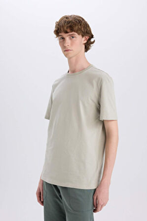 DeFacto New Regular Fit Bisiklet Yaka Basic Düz %100 Pamuk Kısa Kollu Tişört V7699AZ25SPKH478