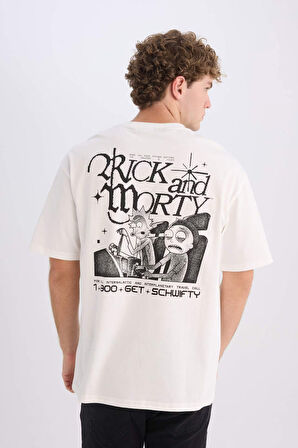 Rick and Morty Boxy Fit Bisiklet Yaka Sırt Baskılı Kısa Kollu Tişört