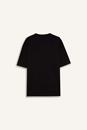 DeFacto %100 Pamuk Boxy Fit Bisiklet Yaka Basic Düz Kısa Kollu Siyah Tişört D6070AX25SPBK81