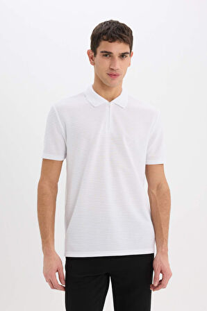 DeFacto Regular Fit Polo Yaka Fermuarlı Kısa Kollu Tişört E4233AX25SMWT32