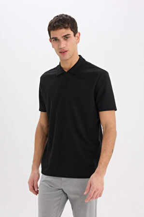 Regular Fit Yarım Fermuarlı Kısa Kollu Polo Tişört