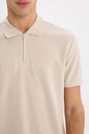 DeFacto Regular Fit Polo Yaka Fermuarlı Kısa Kollu Tişört E4233AX25SMBG737
