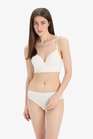 DeFacto Pedli Seamles Bra-Fall in Love A8858AX25SPWT46