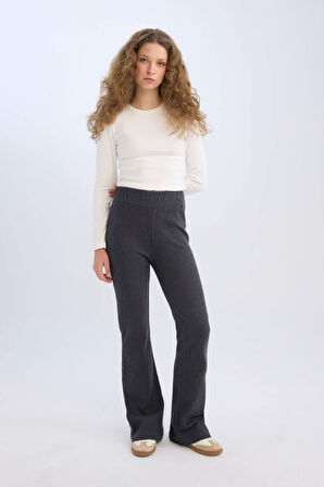 DeFacto Wide Leg Geniş Paça Esnek Belli Uzun Boy Pantolon E4387AX24WNAR191