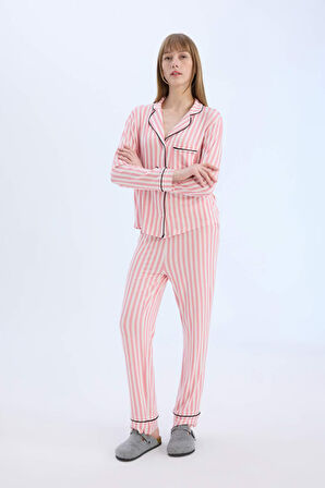 DeFacto Pijama Takımı Çizgili Uzun Kollu Üst Beli Lastikli Uzun Altı-Fall in Love D6845AX25SPBR277
