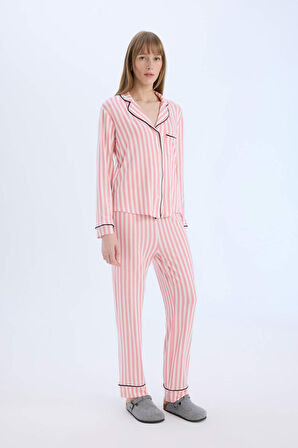 DeFacto Pijama Takımı Çizgili Uzun Kollu Üst Beli Lastikli Uzun Altı-Fall in Love D6845AX25SPBR277