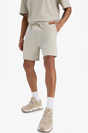 DeFactoFit Standart Fit Sporcu Beli Bağcıklı Cepli Şort