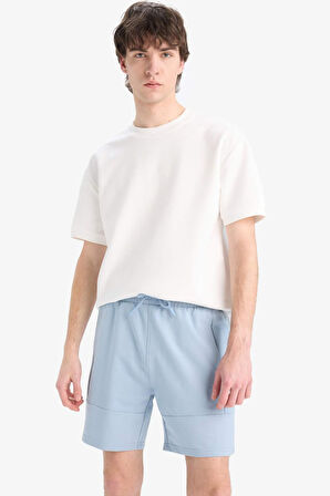 DeFacto Slim Fit Dar Kesim Dar Paça Basic Düz Şort B8674AX25SPBE524