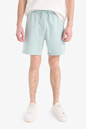 DeFacto Slim Fit Dar Kesim Dar Paça Basic Düz Şort B8674AX25SPGN1093