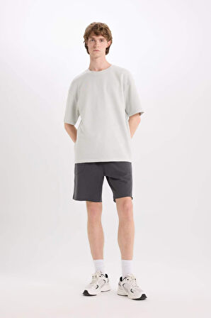 Slim Fit Dar Kesim Dar Paça Cepli Basic Düz Şort