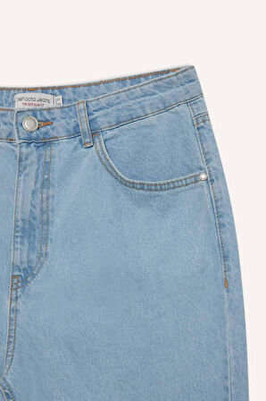 DeFacto %100 Pamuk 90's Slim Fit Dar Kalıp Yüksek Bel Dar Paça Jean Pantolon D6685AX25SPNM39