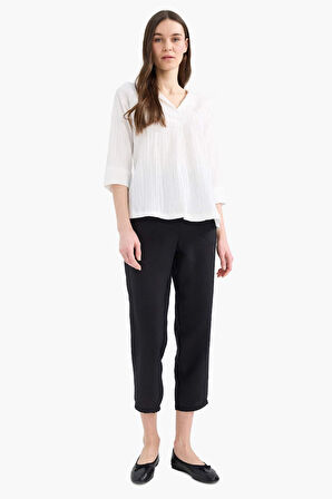 DeFacto Regular Fit Kaçık Yaka Basic Düz Yarım Kollu Bluz F1752AX25SPER105