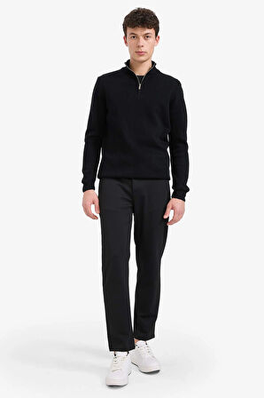 Defacto A5184 Siyah Standart Fit Normal Kesim Dik Yaka Yarım Fermuarlı Basic Düz Triko Kazak