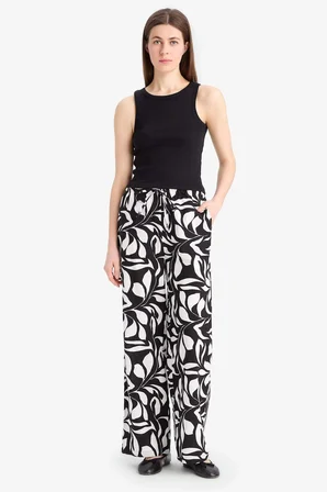 DeFacto %100 Pamuk Wide Leg Poplin Kumaş Palazzo Pantolon E9907AX25SMBK81