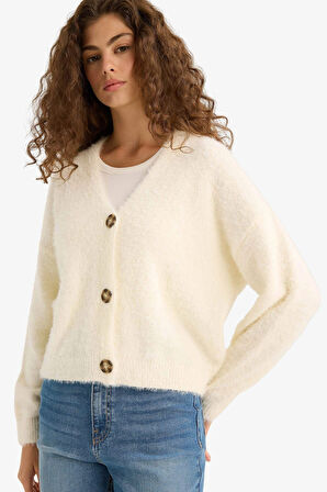 Defacto K7886AZER100 Ekru Oversize Geniş Kalıp V Yaka Triko Hırka