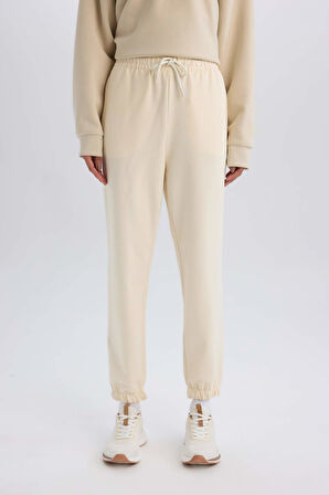 DeFactoFit Standart Fit Uzun Sporcu İnce Eşofman Altı Cepli Jogger Paça D7139AX25SPER109