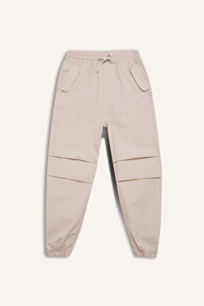 DeFacto Erkek Çocuk Jogger Fit Standart Paça Paraşüt Pantolon D9851A825SPBG107