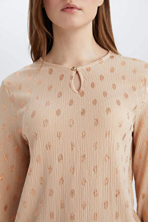 DeFacto Regular Fit Damla Yaka Desenli Bürümcük Uzun Kollu Tişört E1205AX25SPBG319