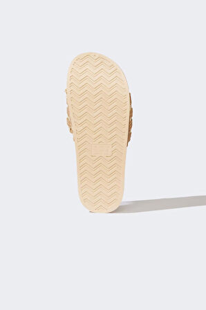 DeFacto Kadın Düz Taban Suni Deri Terlik D8974AX25SMBG26