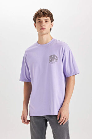 DeFacto %100 Pamuk Rick and Morty Boxy Fit Bisiklet Yaka Sırt Baskılı Kısa Kollu Tişört D5465AX25SPPR479