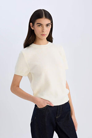 DeFacto Regular Fit Bisiklet Yaka Basic Düz Triko Kısa Kollu Tişört Kazak E3214AX24WNYL238