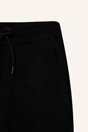 DeFactoFit Standart Fit Uzun Sporcu Jogger Eşofman Altı Cepli Beli Paçası Lastikli E3546AX24WNBK81