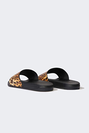 DeFacto Kadın Düz Taban Tek Bantlı Eva Terlik E3343AX25SMBK23