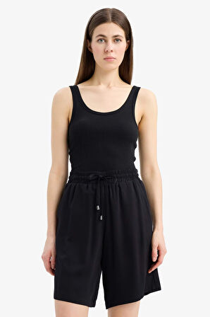 Yüksek Bel Kısa Paça Viskon Şort