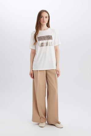 Traditional Regular Fit Bisiklet Yaka Casual Kısa Kollu Tişört