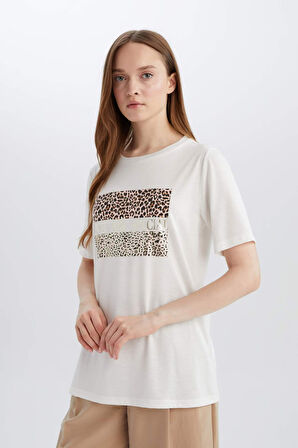 Traditional Regular Fit Bisiklet Yaka Casual Kısa Kollu Tişört