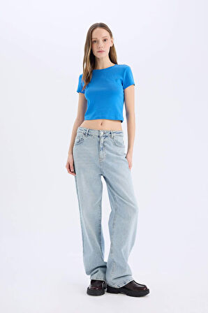 DeFacto Coool Fitted Crop Basic Düz Ribana Kalın Kumaş Kısa Kollu Tişört E0288AX25SMBE758