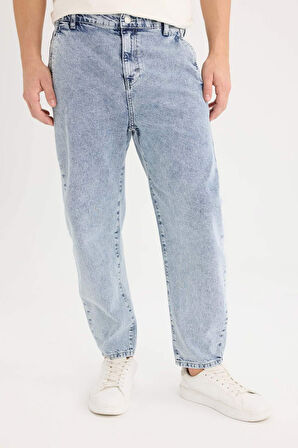 DeFacto Relaxed Slouchy Fit Geniş Paça Jean Yıkamalı Pantolon E4733AX25SPNM39