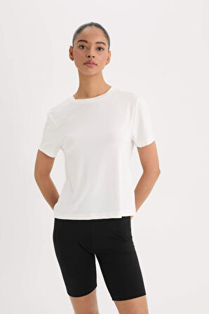 DeFactoFit Standart Fit Bisiklet Yaka Sporcu Basic Düz Kısa Kollu Tişört D2296AX25SPER105