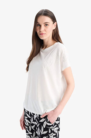 DeFacto Regular Fit Bisiklet Yaka Basic Düz Kısa Kollu Tişört E0918AX25SPER85