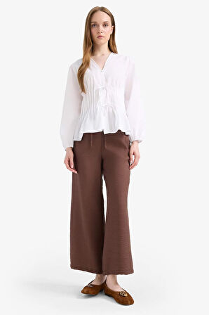 Regular Fit Cep Detaylı Geniş Paça Pantolon